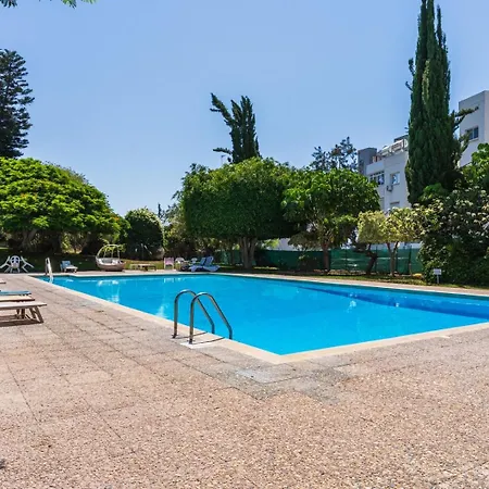 2br Modern Apt. W/pool & Parking 500m From Apartman Limassol
